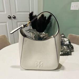 NEW White Tory Burch shoulder or crossbody bag